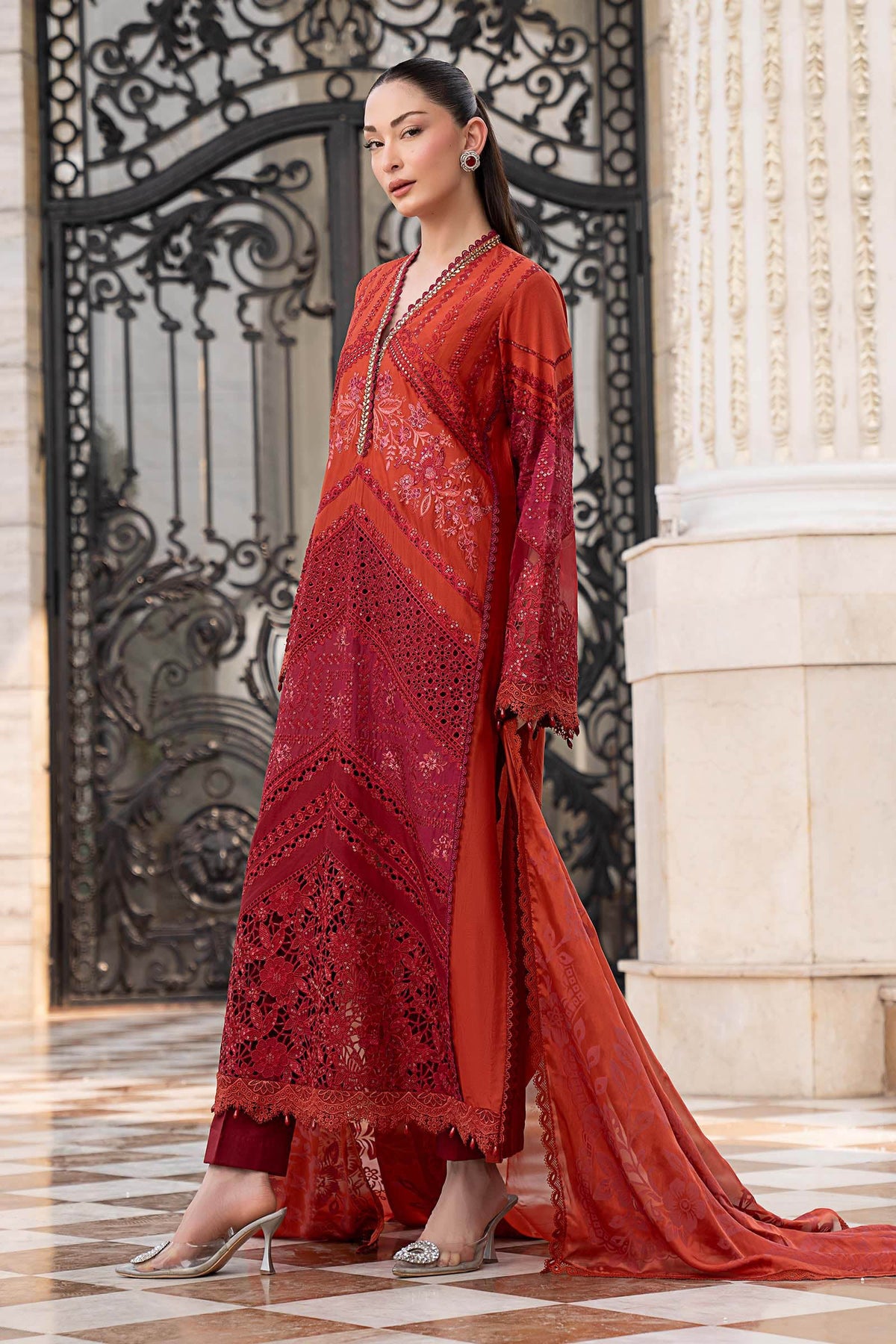 3 Piece Embroidered Lawn Suit